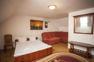 Отель Gracia + Берегово Люкс с 2 спальнями-4